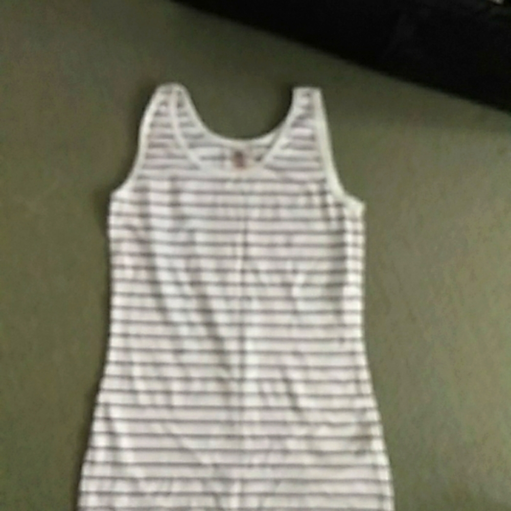 Women top